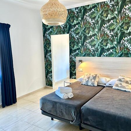 4U Miranda - Adults Only Hotel Santa Ponsa Kültér fotó